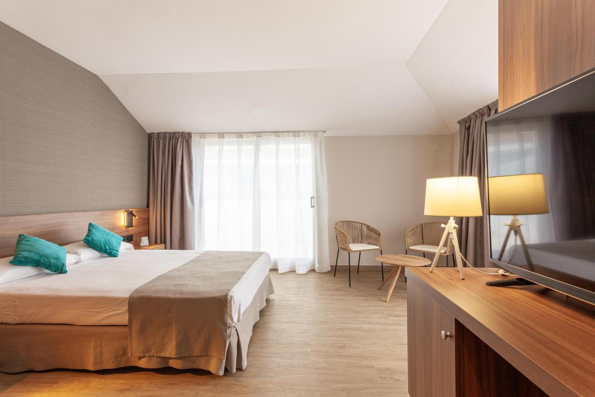 Dwo Sirius - Adults Only 4* Santa Susanna