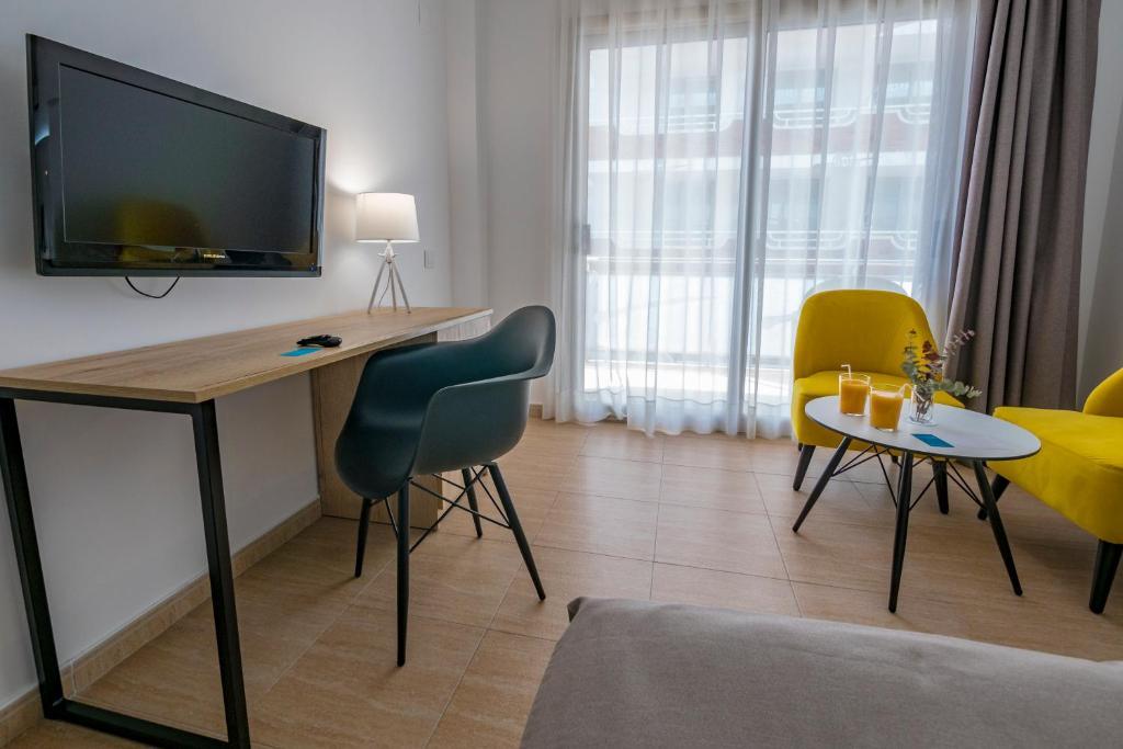 Hotel Dwo Sirius - Adults Only Santa Susana